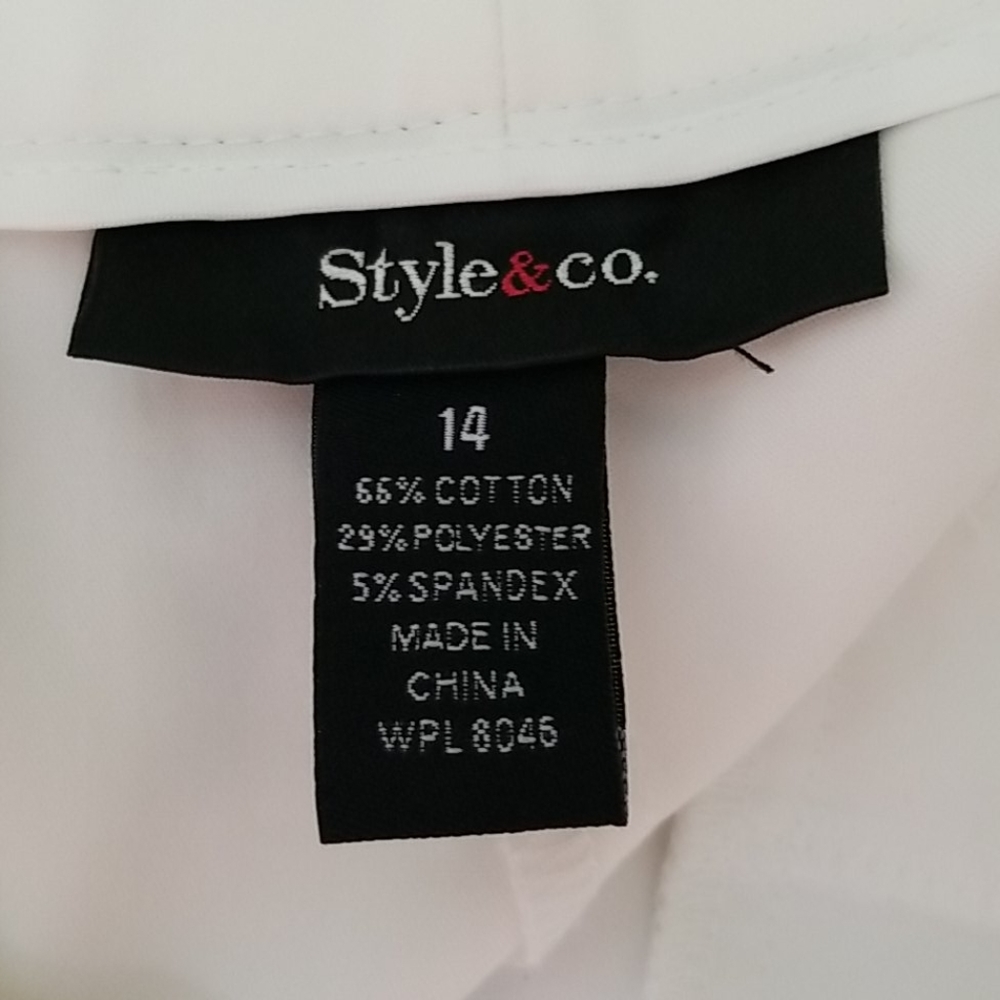 STYLE & CO White Button Hem Capri Pant 14 - Picture 8 of 9